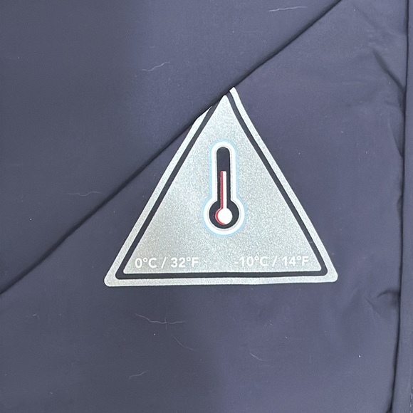 Pajar Henrik Quilted Lightweight Puffer Jacket - Picture 8 of 10